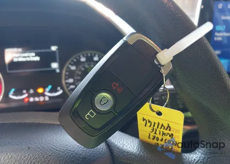 2021 Ford Ecosport Se z USA, uszkodzony, nr VIN MAJ6S3GL1MC441166